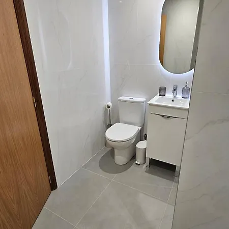 アパート October Nest フンシャル