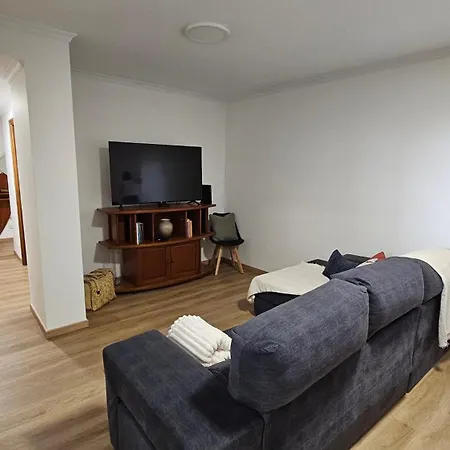 October Nest Φουνκάλ